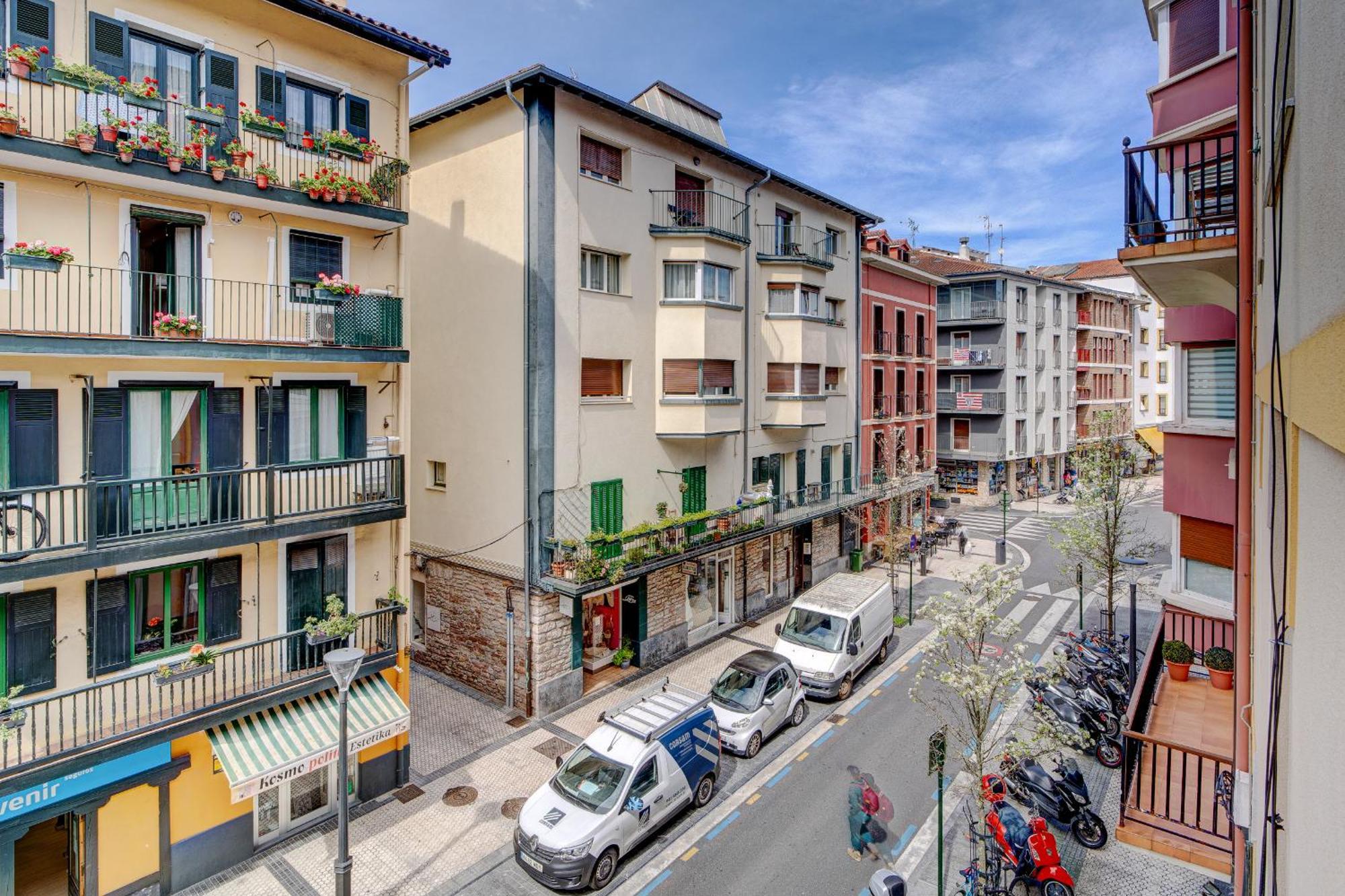 Ferienwohnung Preciosa Buhardilla En Hondarribia Centro Exterior foto